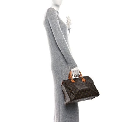 Louis Vuitton Monogram Speedy 30 2 of 9