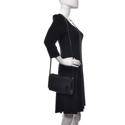 Louis Vuitton Epi Clery Black 2 of 10