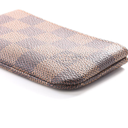 Louis Vuitton Damier Ebene Key Pouch 5 of 8