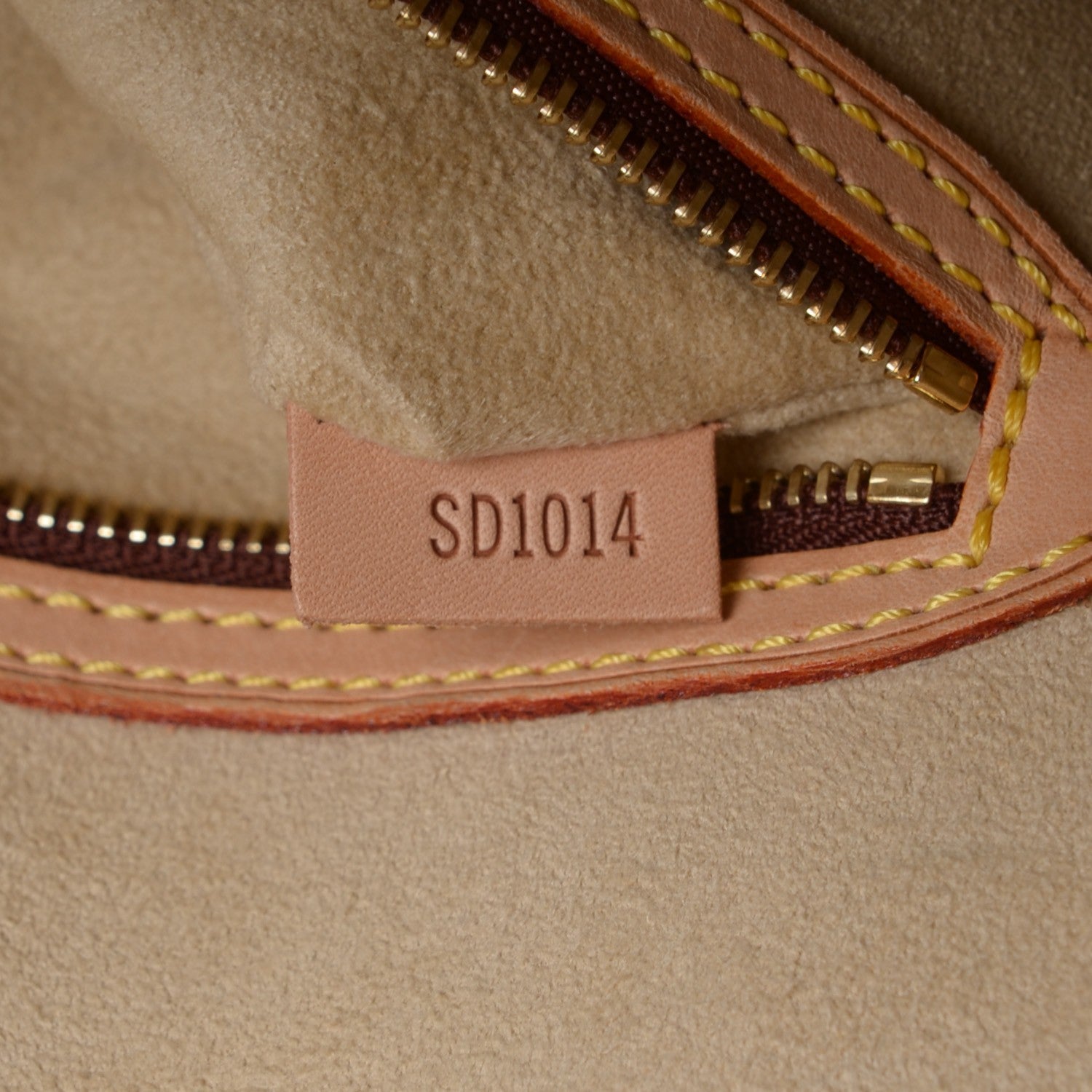 Louis Vuitton Monogram Babylone 7 of 8