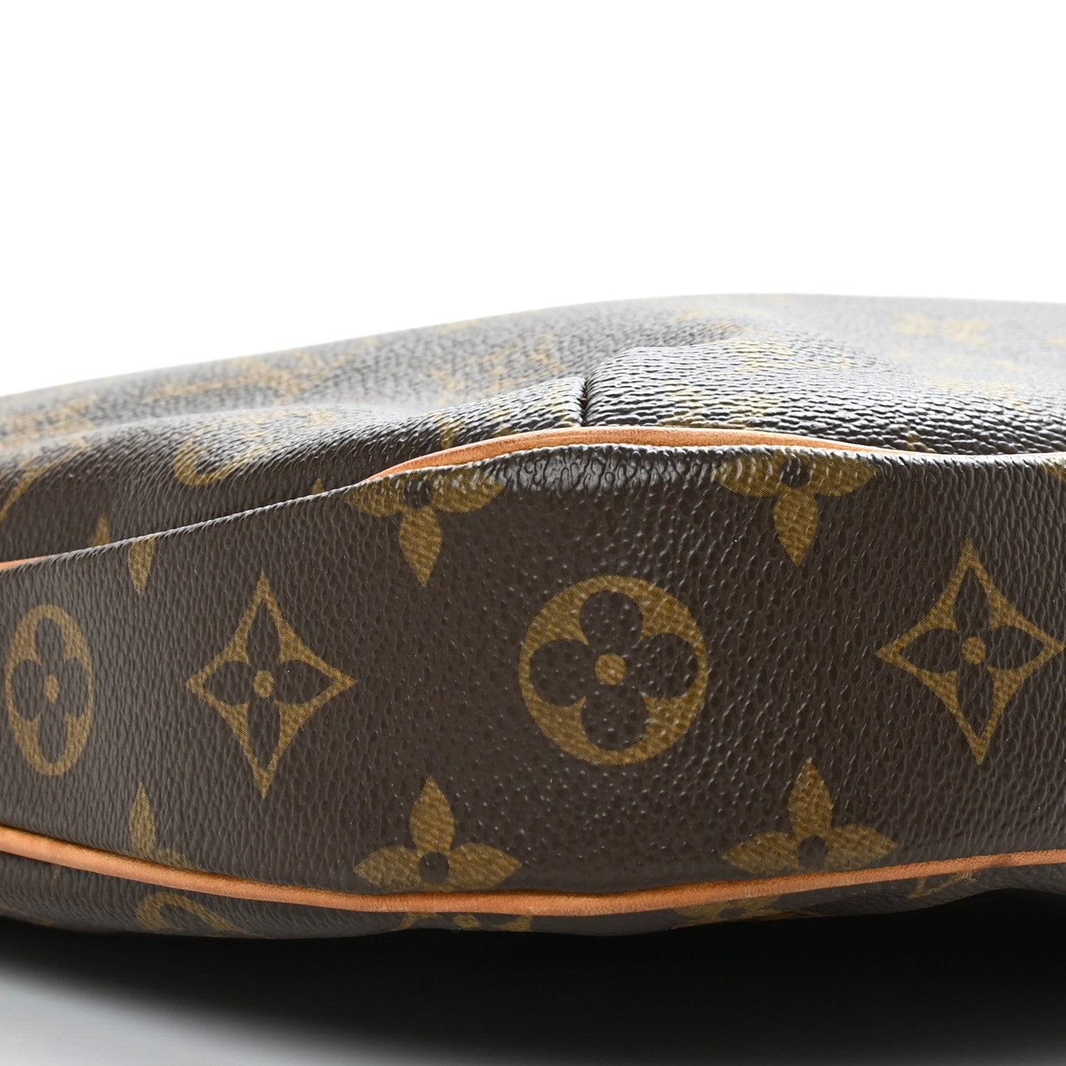 Louis Vuitton Monogram Odeon PM 7 of 9