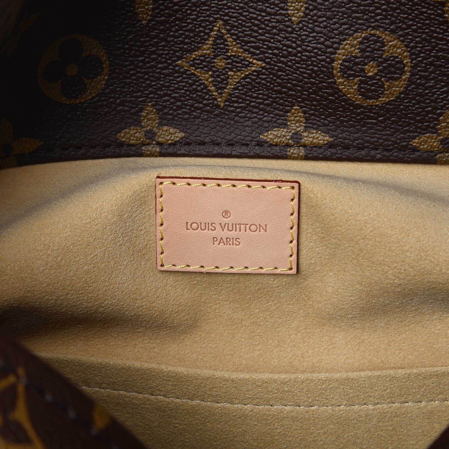 Monogram Artsy MM