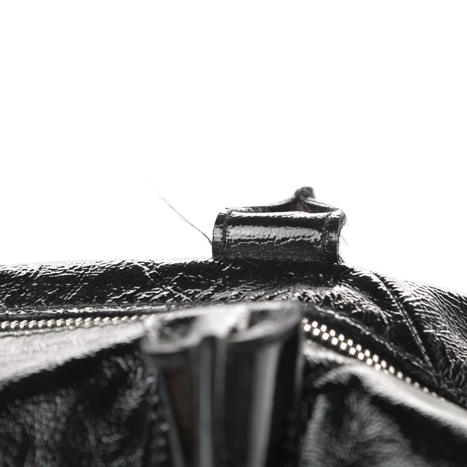 Saint Laurent Textured Patent Medium Easy Y Bag Black 11 of 13