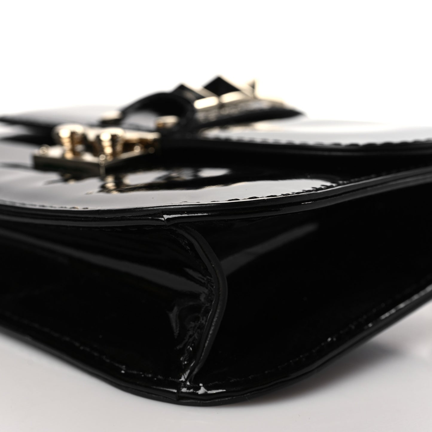 Patent Small Glam Lock Rockstud Flap Black