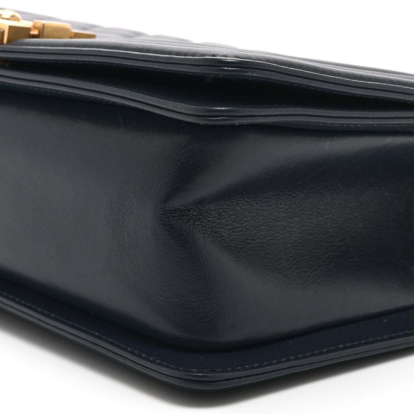 Lambskin Quilted Medium Boy Flap Dark Navy Navy