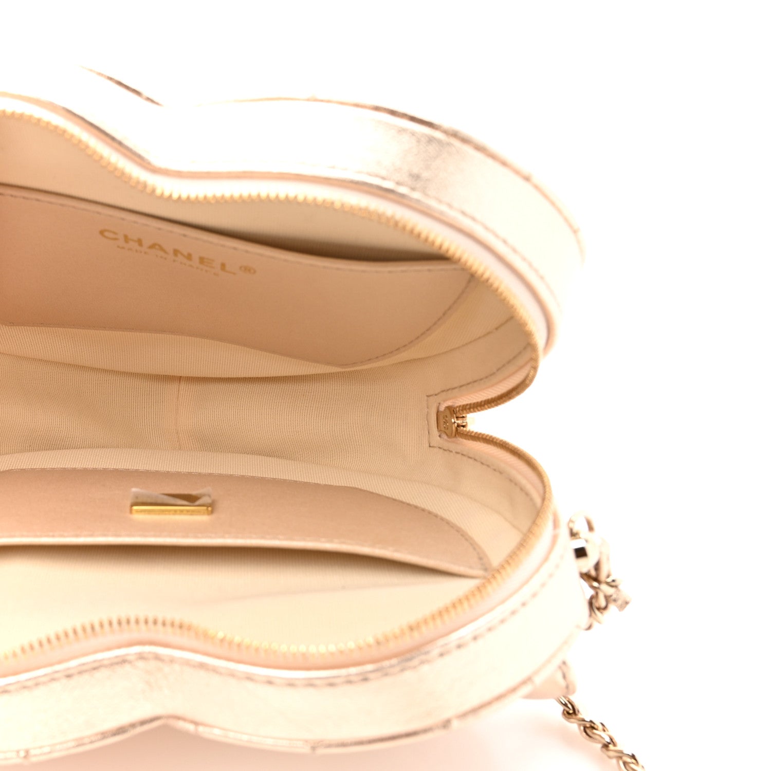 Chanel Metallic Lambskin Quilted CC In Love Heart Bag Gold 5 of 11