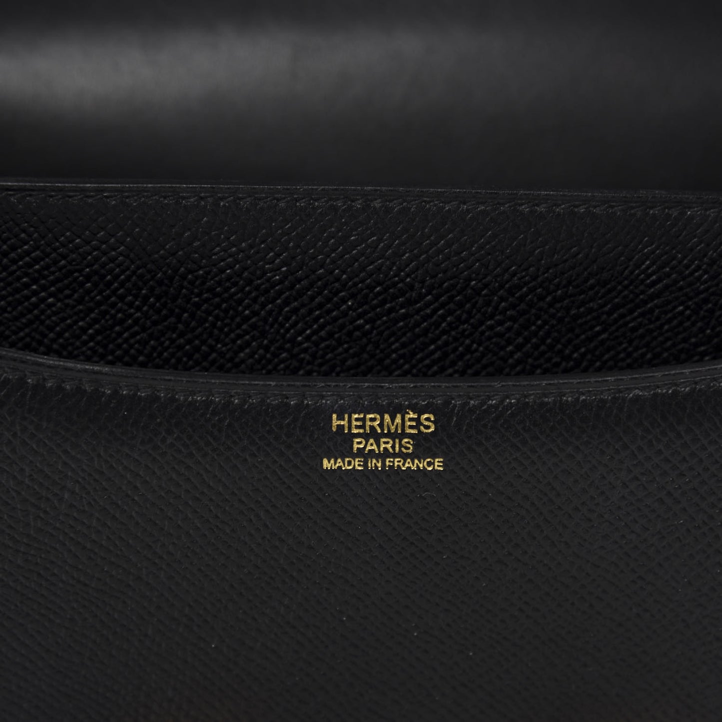 Epsom Constance 24 Black