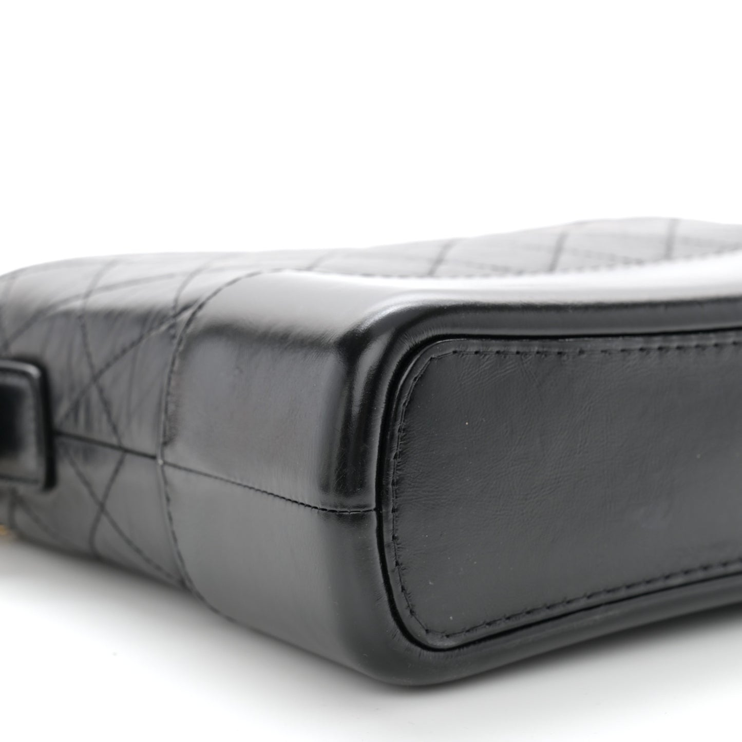 Aged Calfskin Quilted New Medium Gabrielle Hobo Black