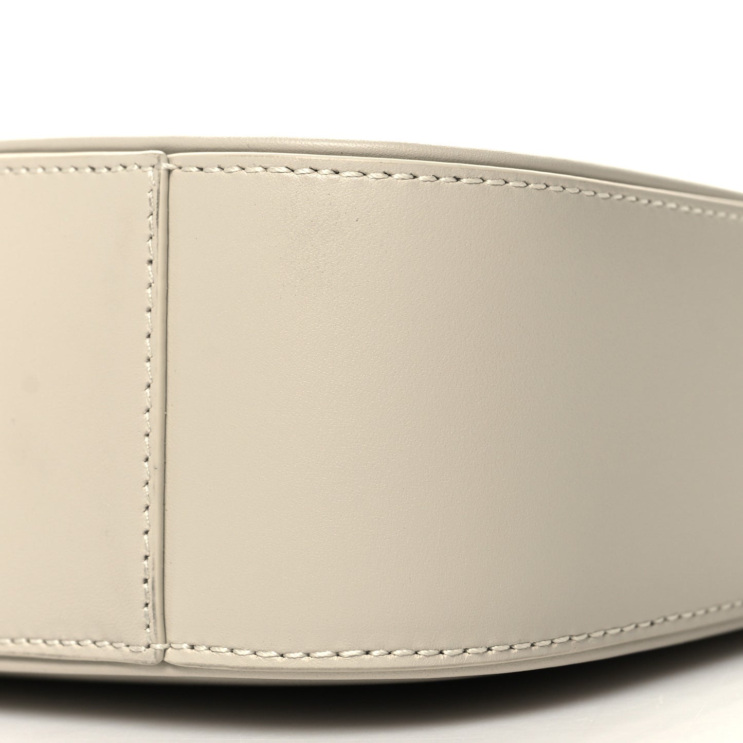 Smooth Calfskin Le 5 A 7 Hobo Blanc Vintage