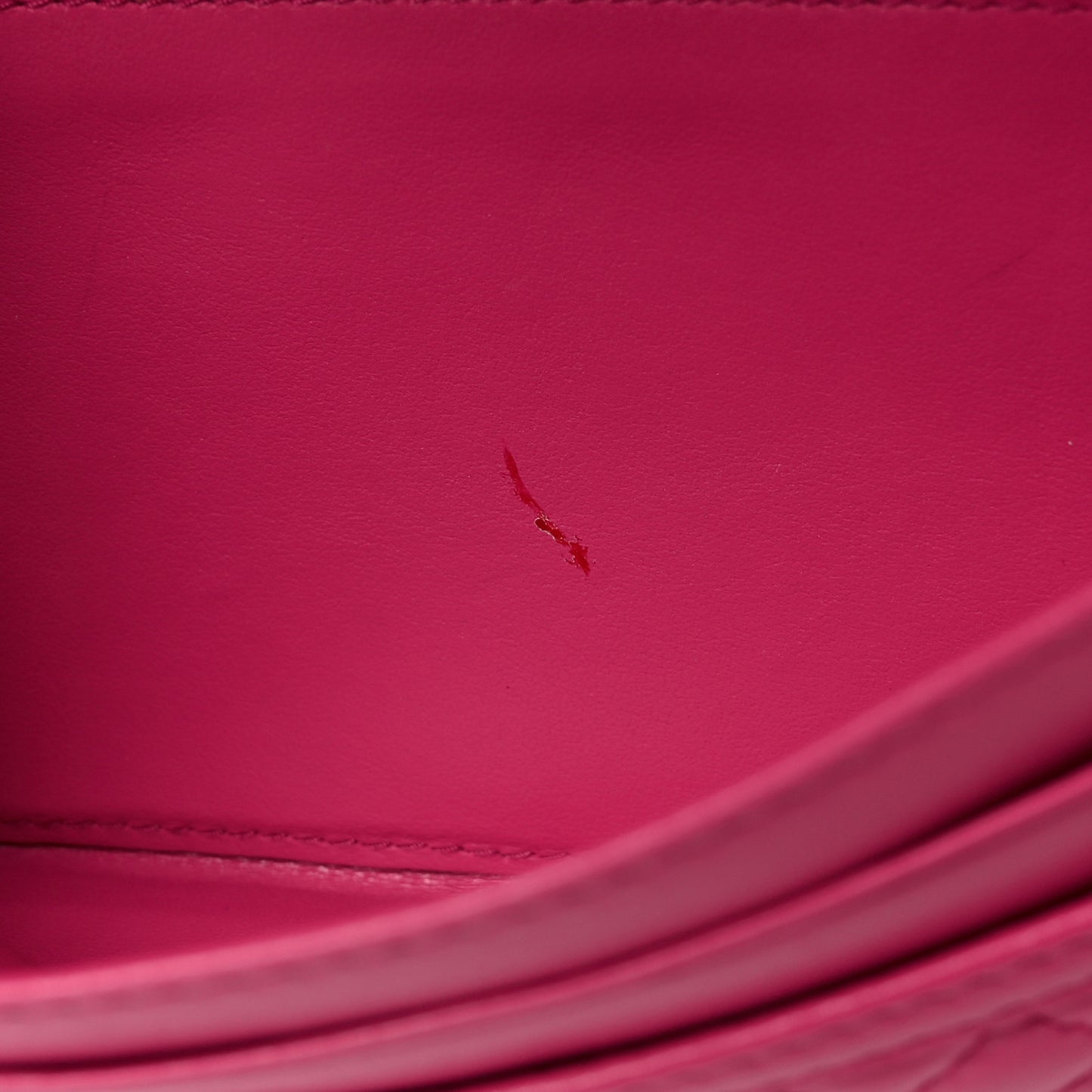 Soft Calfskin Quilted Chain Wallet Fuxia