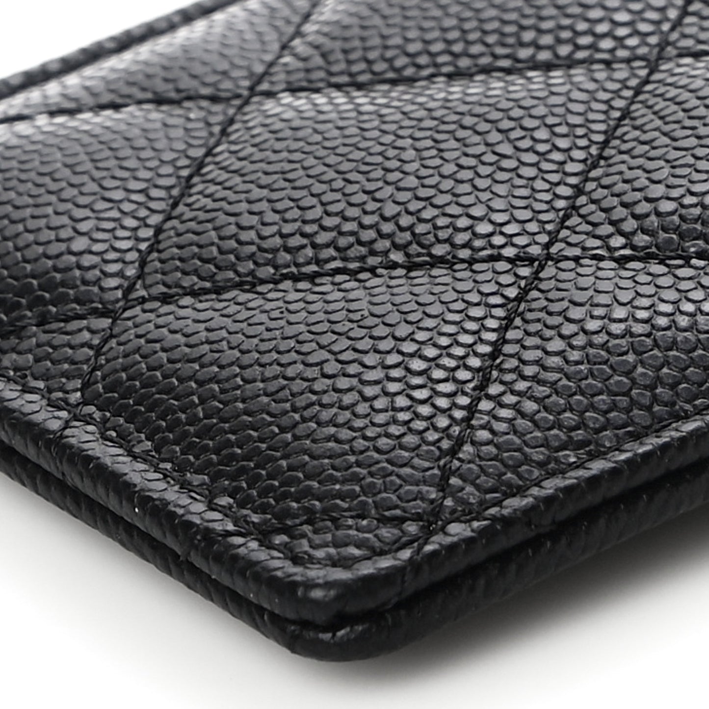 Caviar Quilted Card Holder On Chain Black