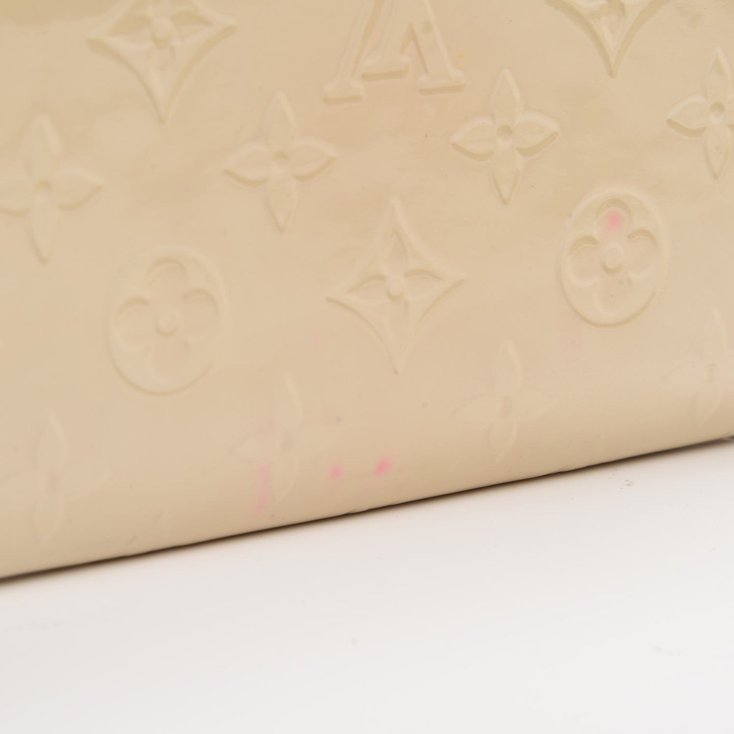 Vernis Zippy Wallet Blanc Corail
