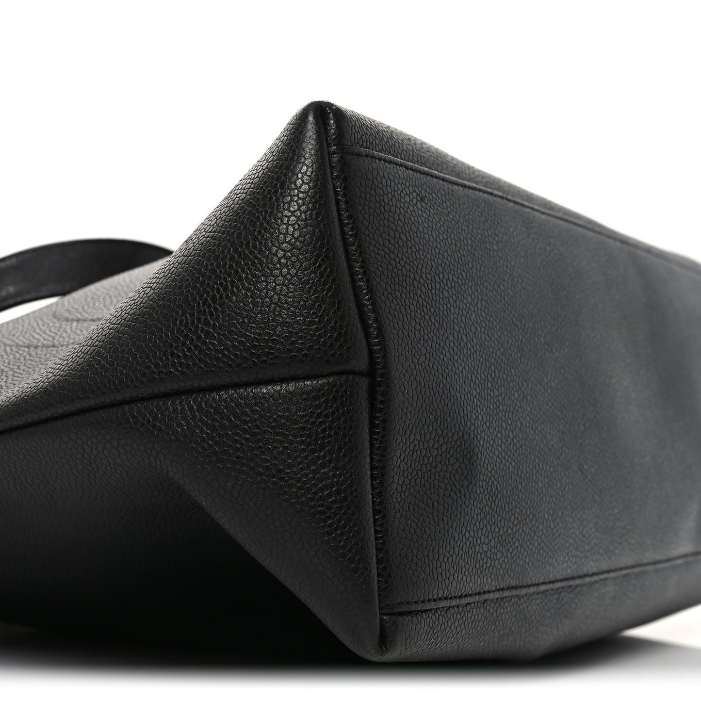 Caviar Large CC Shoulder Bag Black