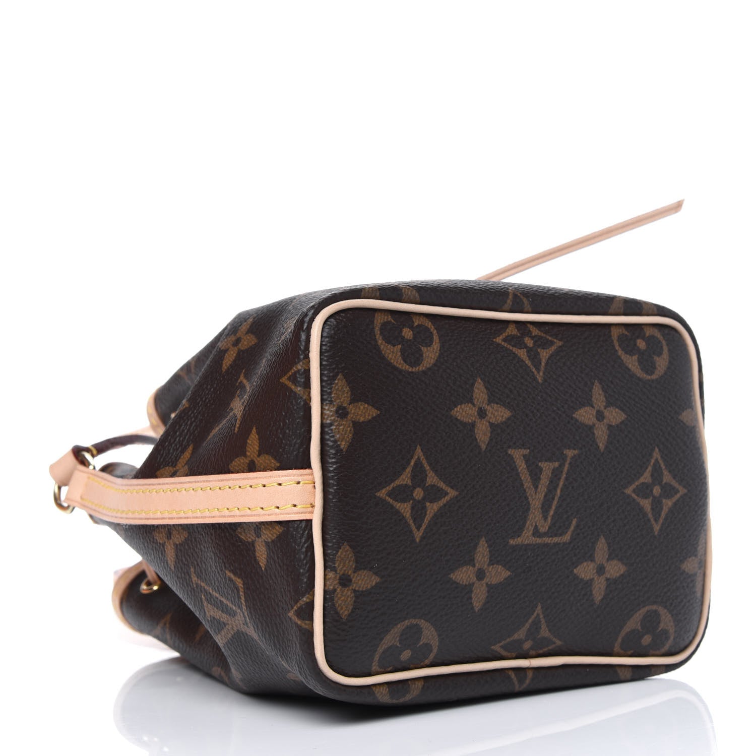 Louis Vuitton Monogram Nano Noe 4 of 11