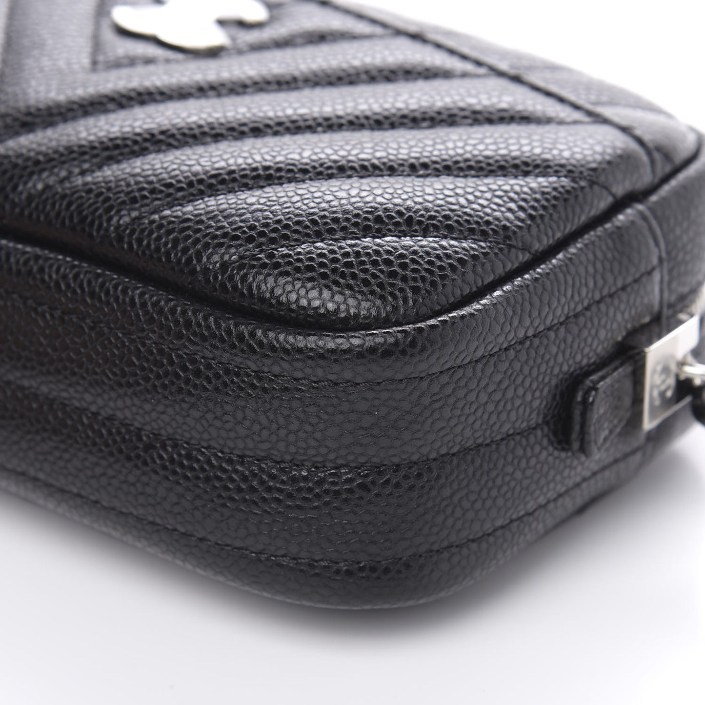 Caviar Chevron Quilted Camera Case Black