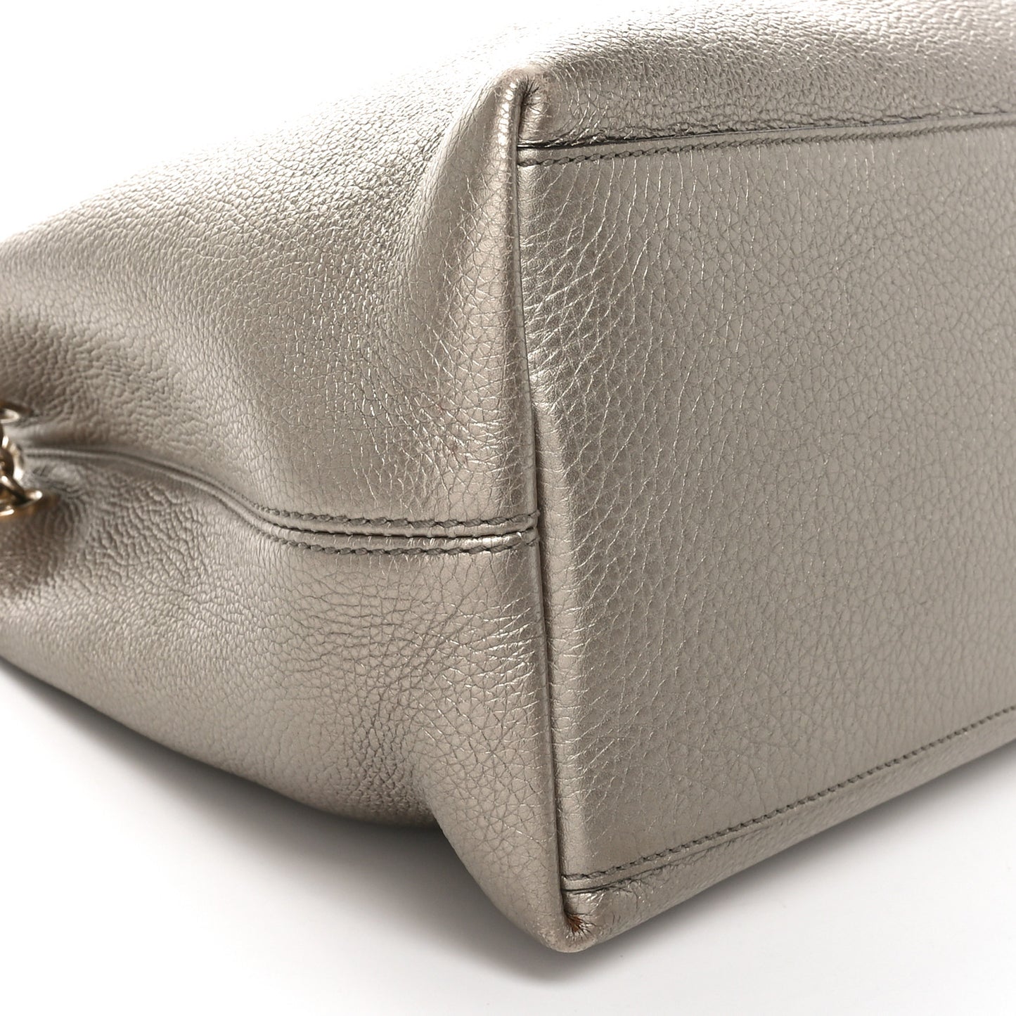 Metallic Pebbled Calfskin Medium Soho Chain Shoulder Bag Golden Beige