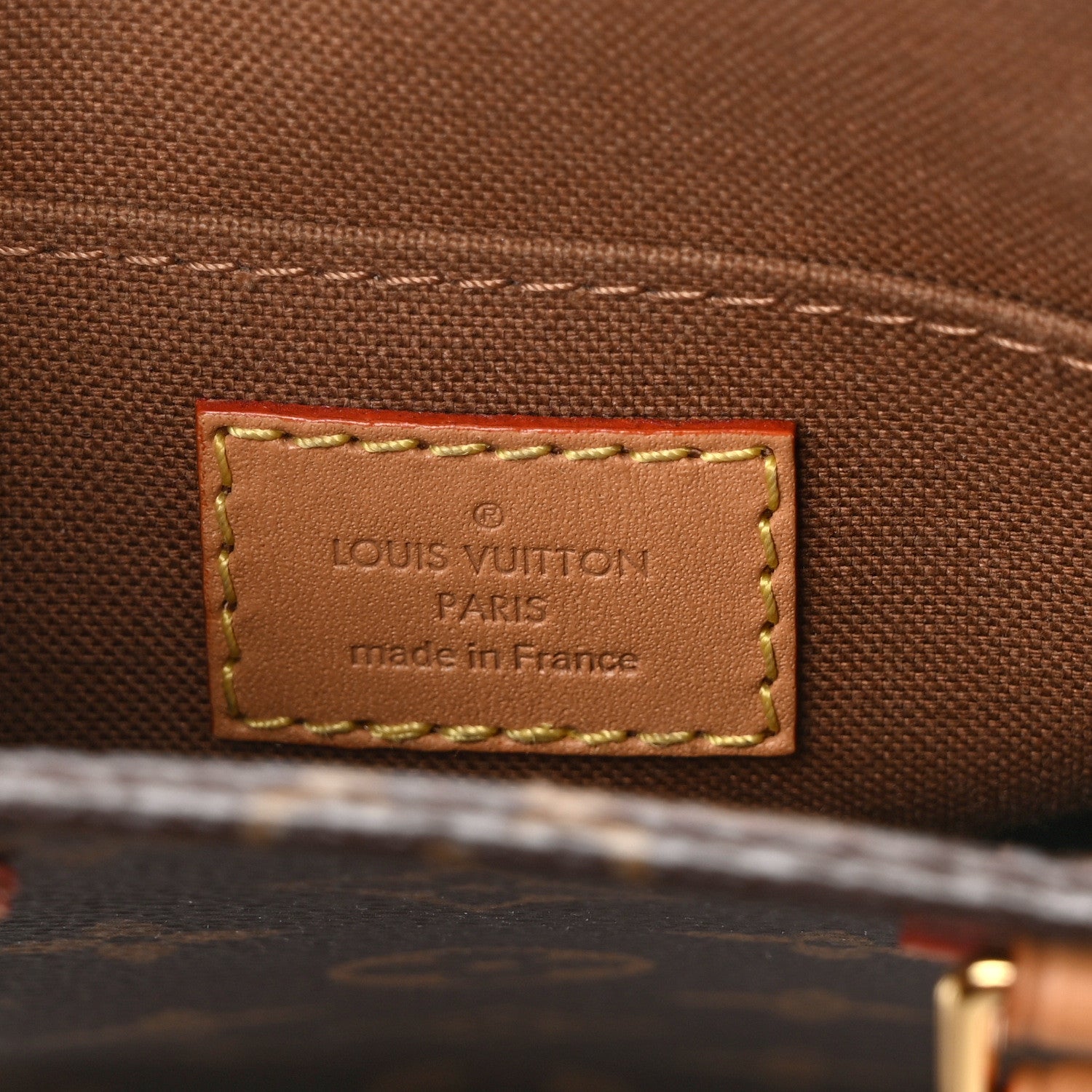 Louis Vuitton Monogram Petit Sac Plat 6 of 13
