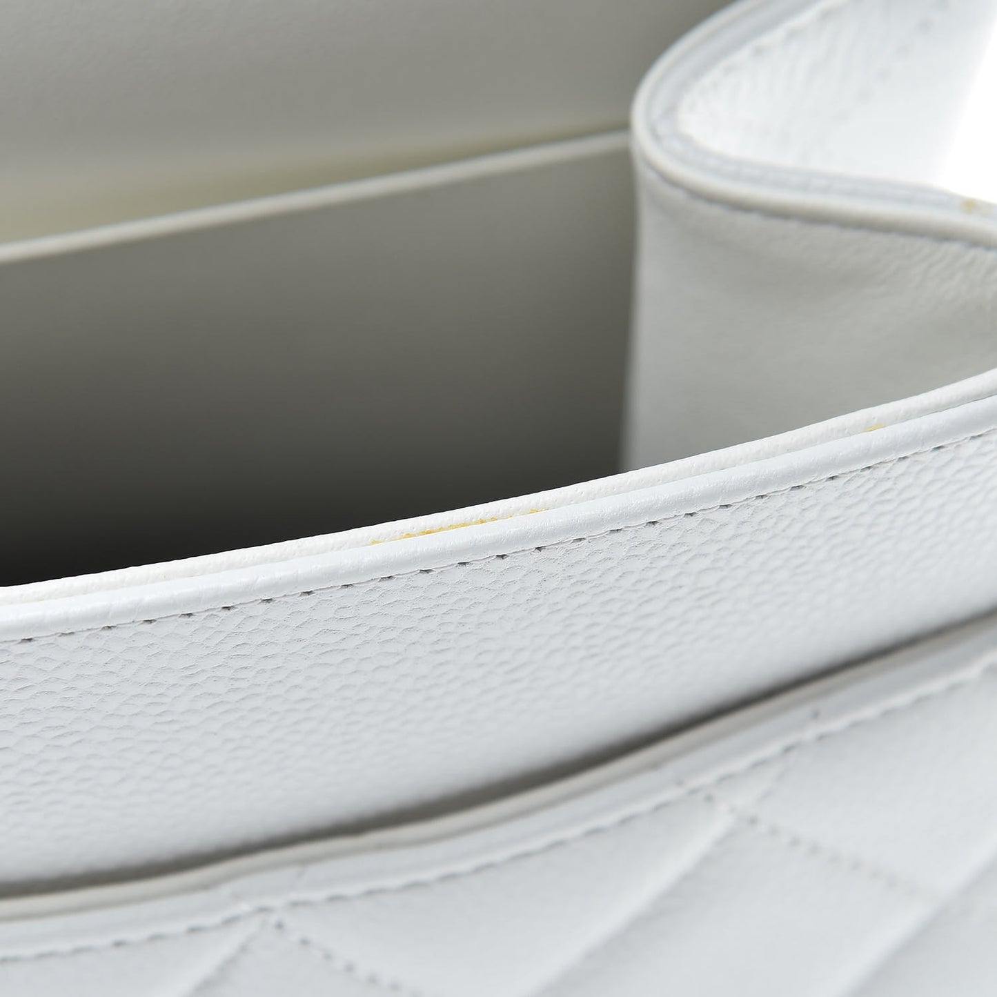 Caviar Quilted Jumbo Double Flap White
