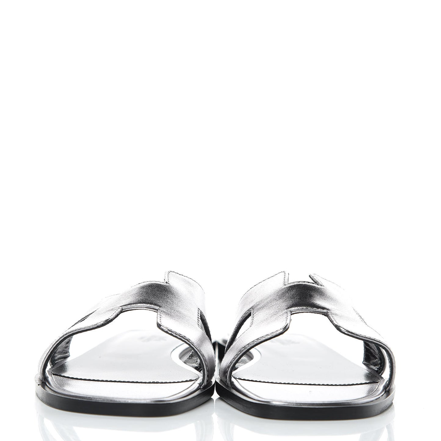 Metallic Nappa Calfskin Oran Sandals 38 Argent