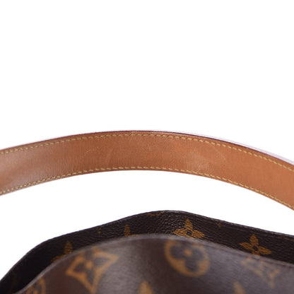 Louis Vuitton Monogram Metis 9 of 17
