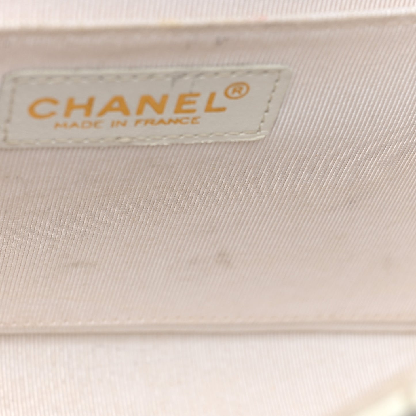 Calfskin Quilted Medium Wild Stitch Flap White