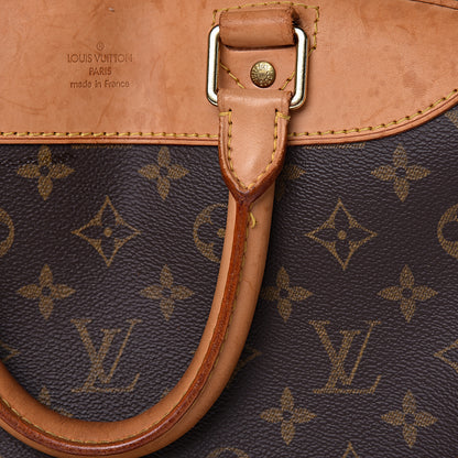 Louis Vuitton Monogram Evasion Sports Bag 13 of 20