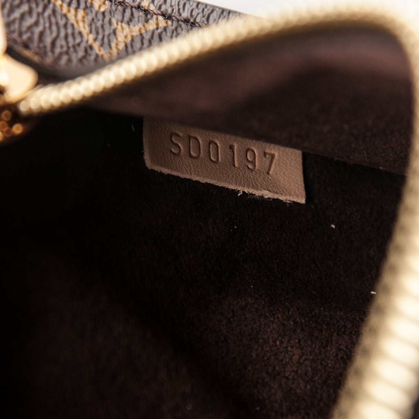 Monogram Pochette Metis