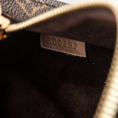 Louis Vuitton Monogram Pochette Metis 8 of 8