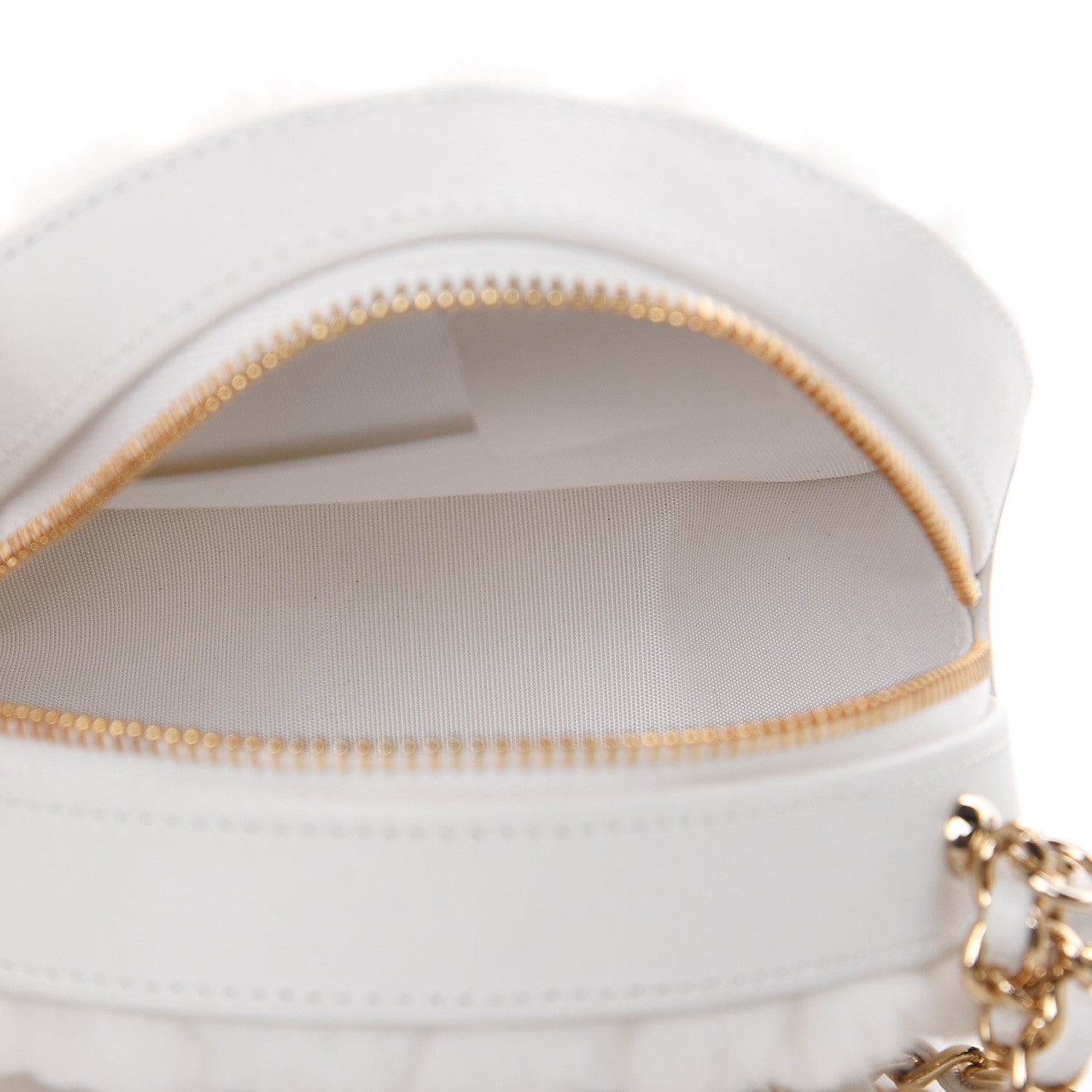 Chanel Fur Chevron Quilted Round Clutch With Chain White 5 of 10
