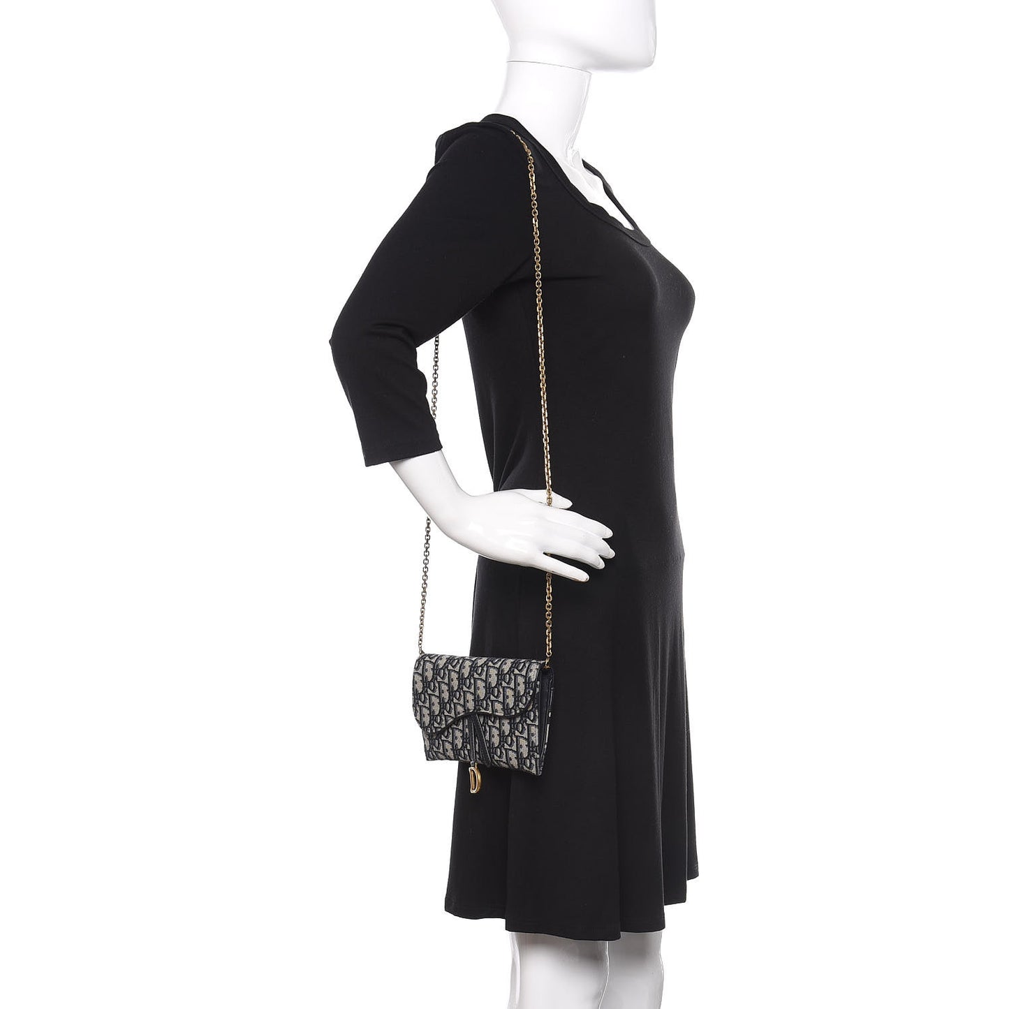 Oblique Saddle Chain Long Wallet Blue