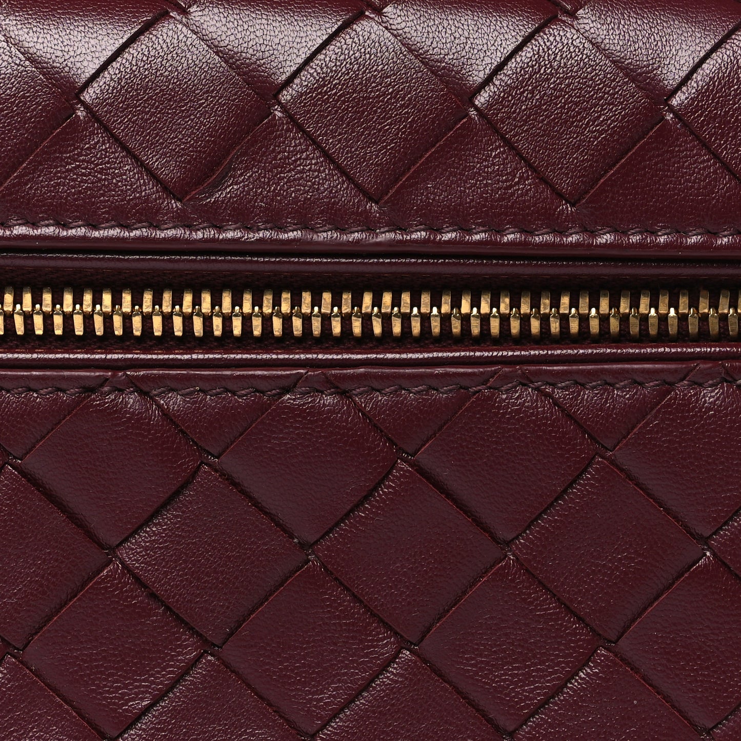 Calfskin Intrecciato Bang Bang Vanity Case Barolo