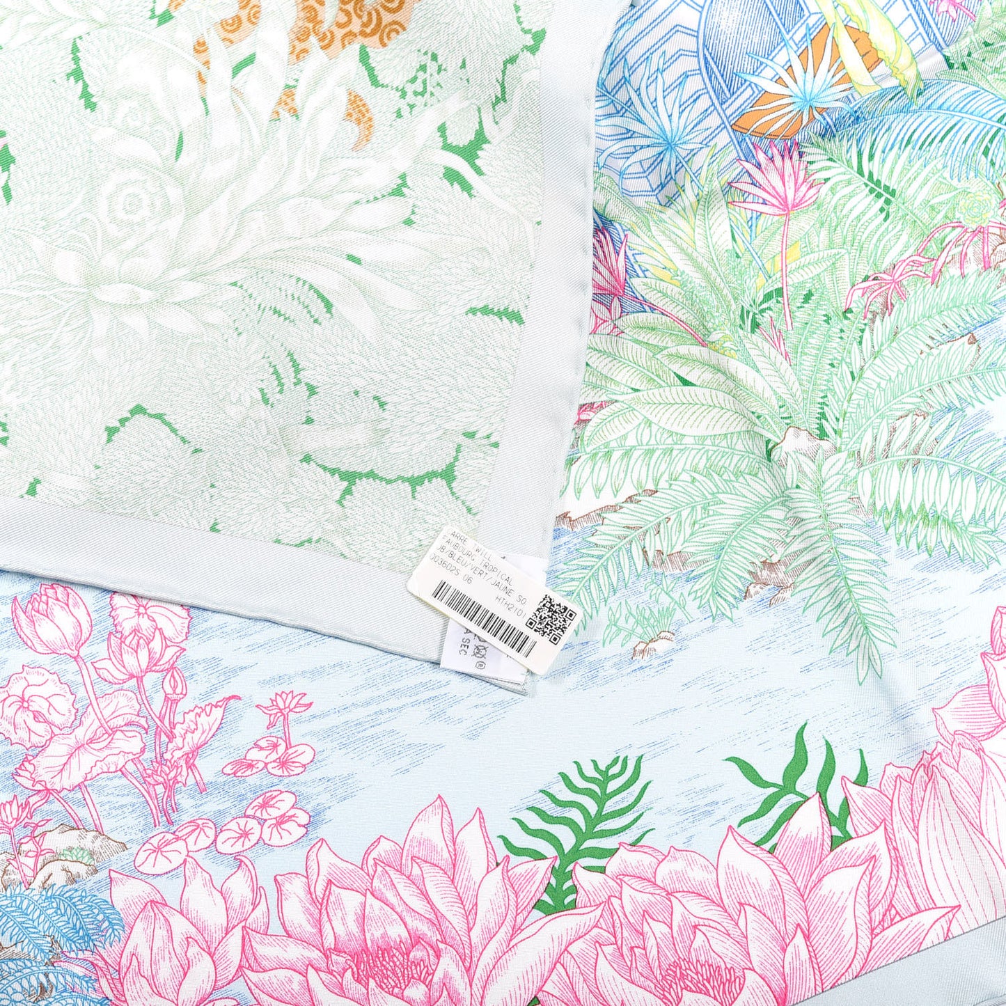Silk Twill Faubourg Tropical Scarf 90 Bleu Vert Jaune