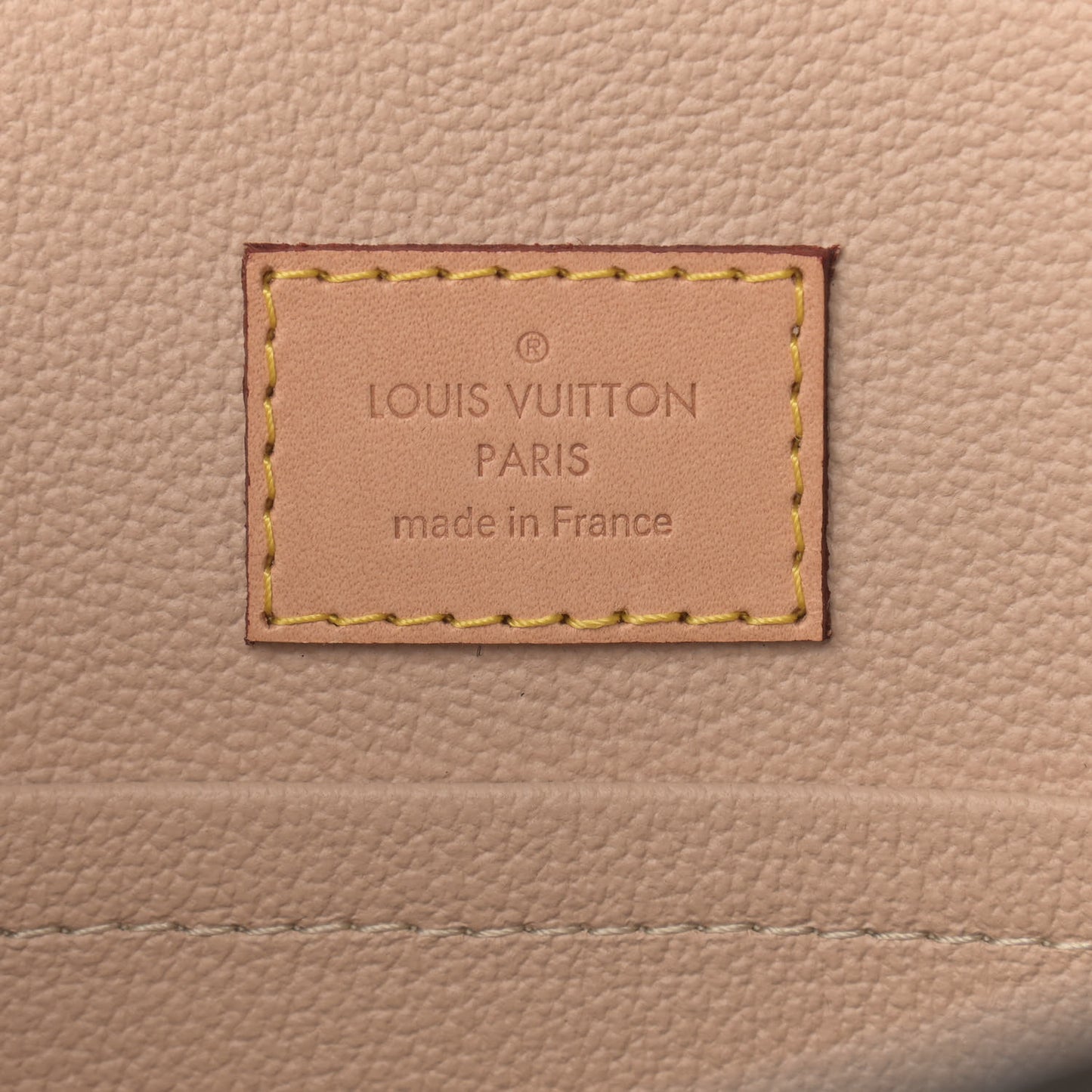 Monogram Sac Plat