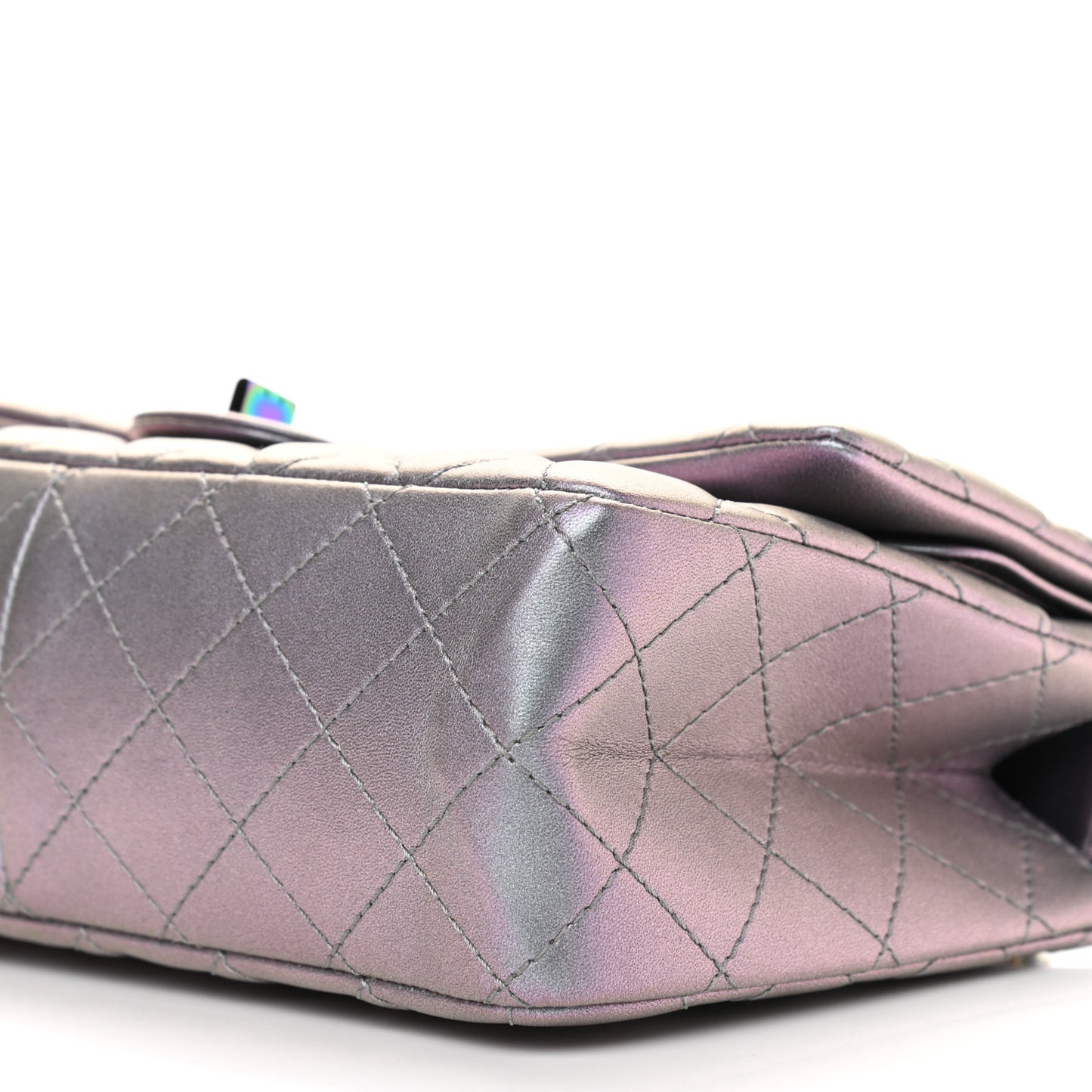Iridescent Lambskin Quilted 2.55 Reissue 226 Flap Light Purple