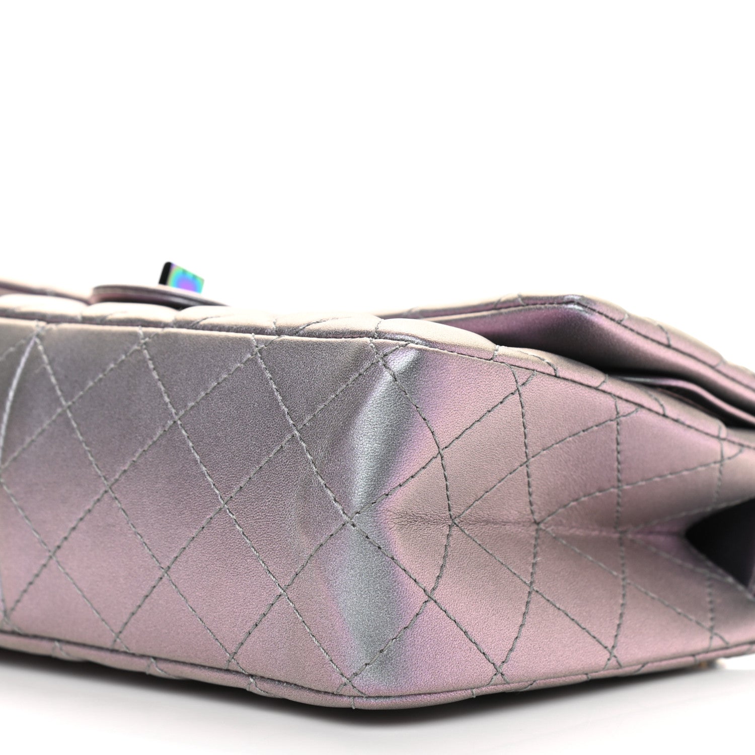 Chanel Iridescent Lambskin Quilted 2.55 Reissue 226 Flap Light Purple 6 of 9