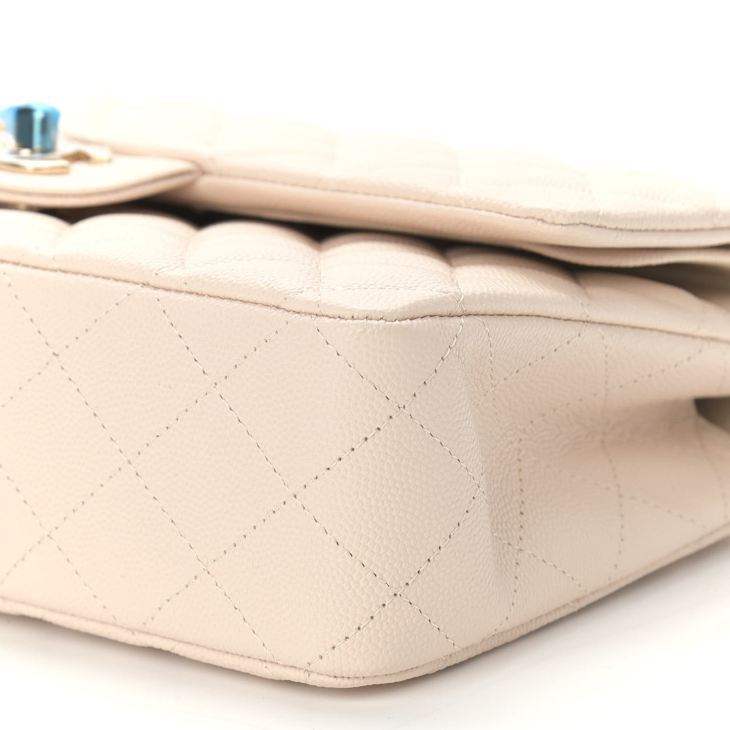 Caviar Quilted Medium Double Flap Light Beige