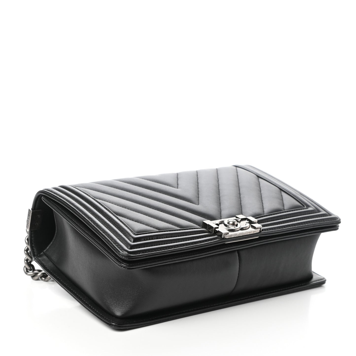 Calfskin Chevron Quilted New Medium Boy Flap Black