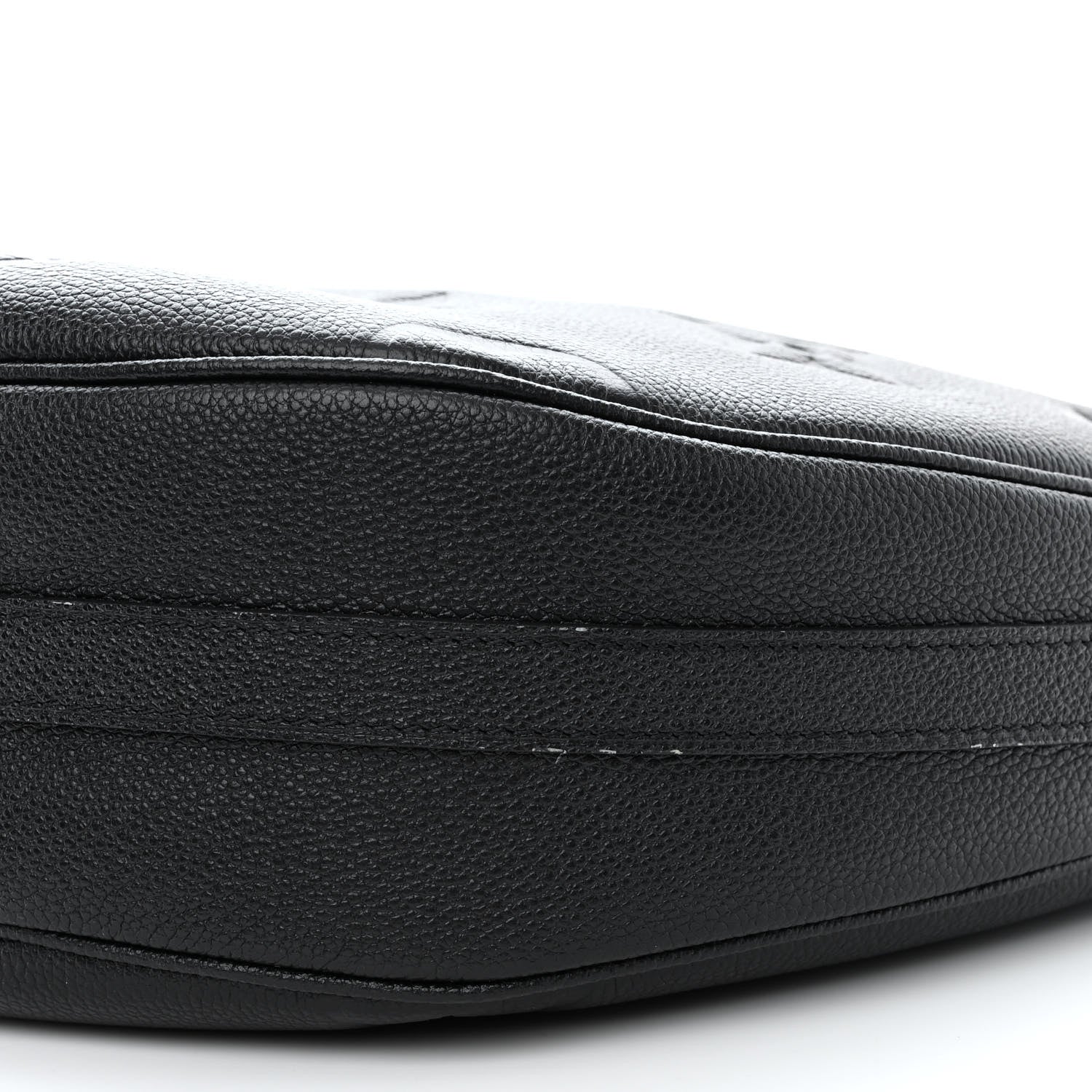 Louis Vuitton Empreinte Monogram Giant Loop Hobo Black 11 of 11
