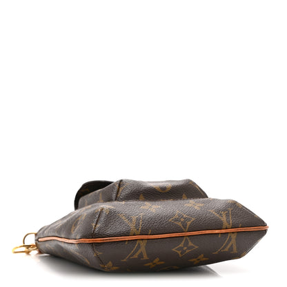 Louis Vuitton Monogram Partition Wristlet 4 of 11