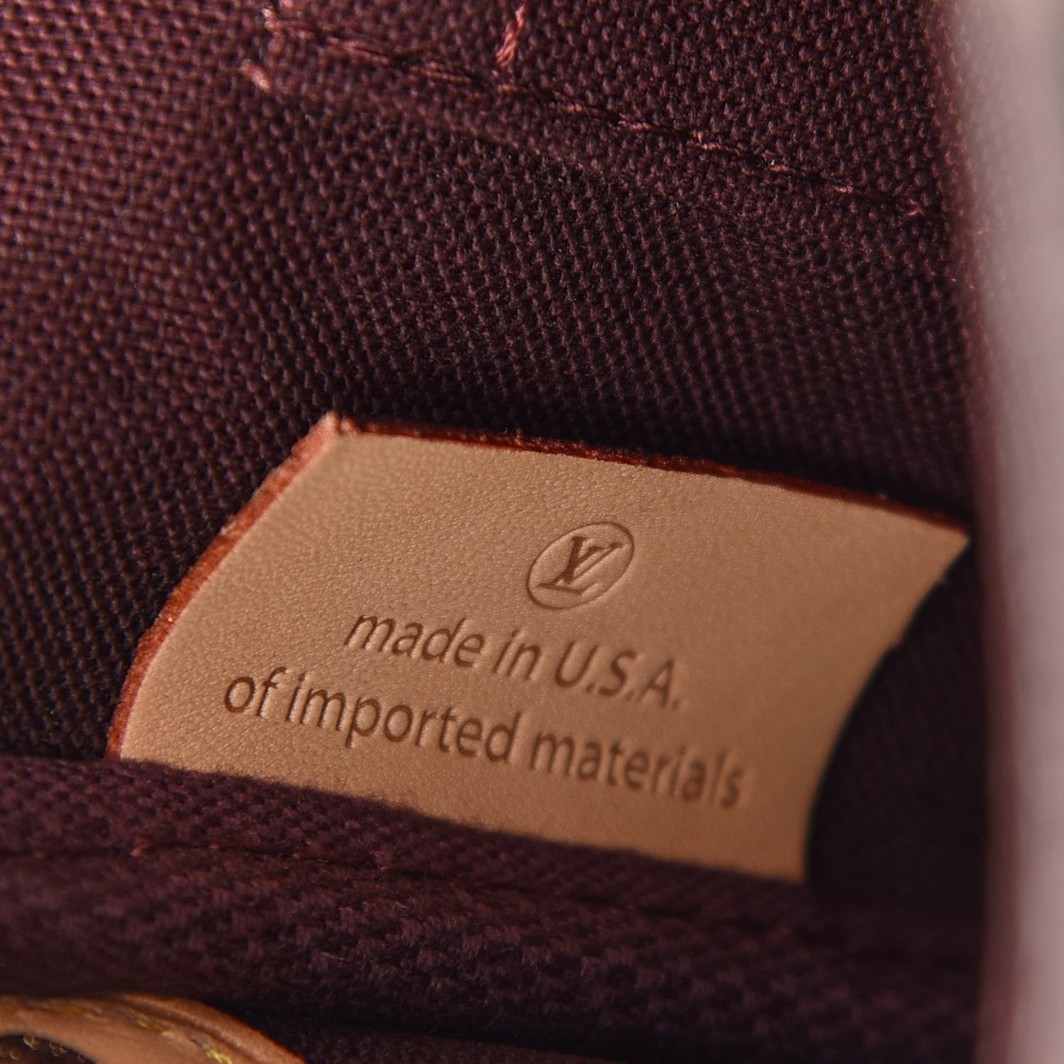 Louis Vuitton Monogram Favorite PM 7 of 10