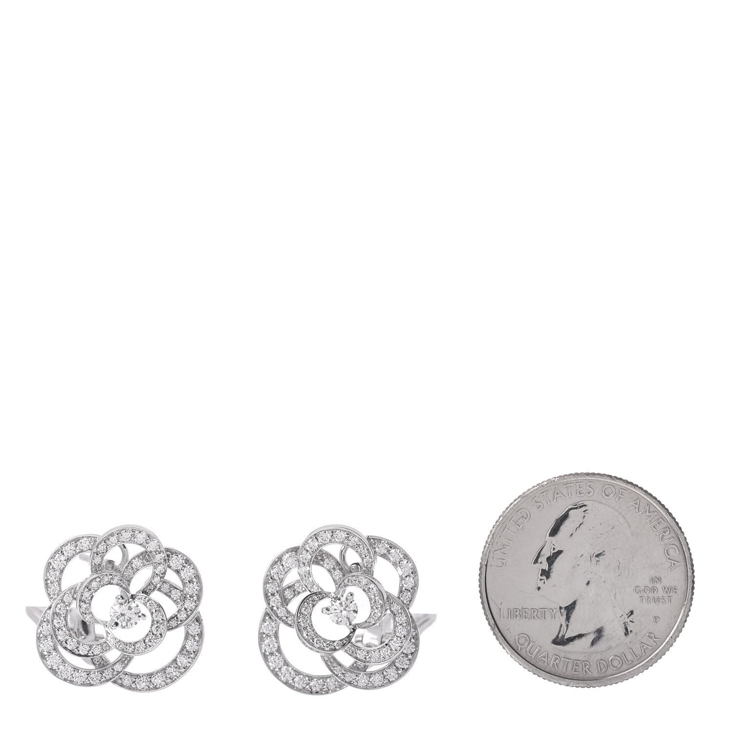 18K White Gold Diamond Fil de Camelia Earrings
