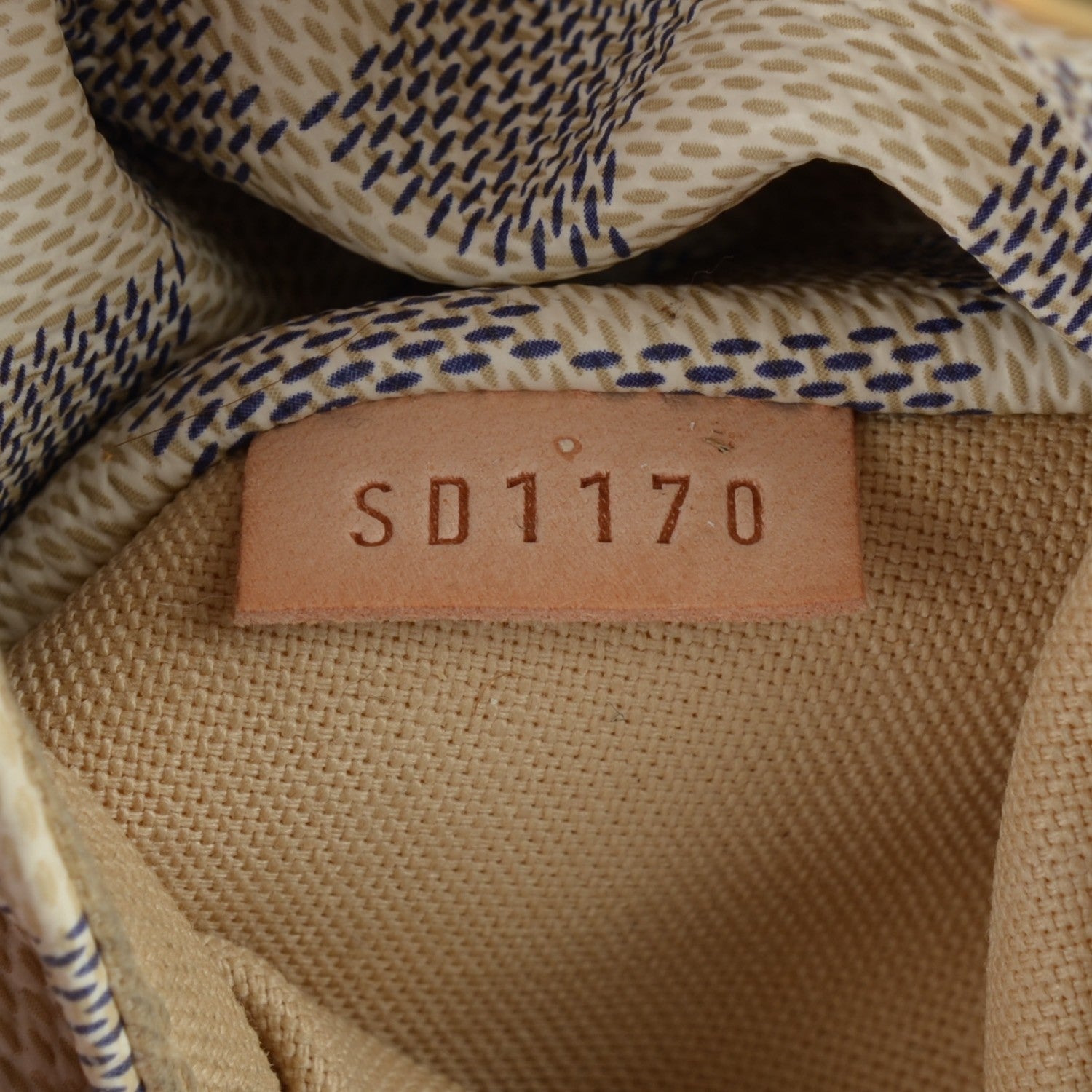 Louis Vuitton Damier Azur Totally PM 8 of 10