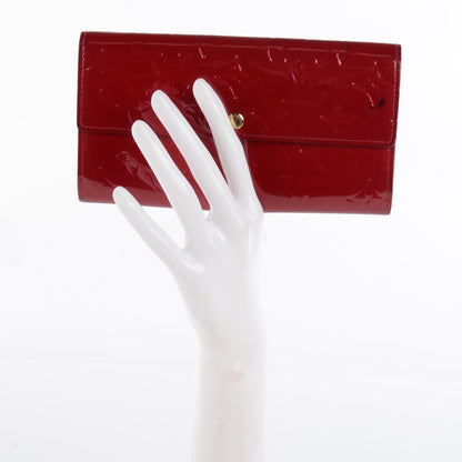 Louis Vuitton Vernis Sarah Wallet Pomme D'Amour 2 of 7
