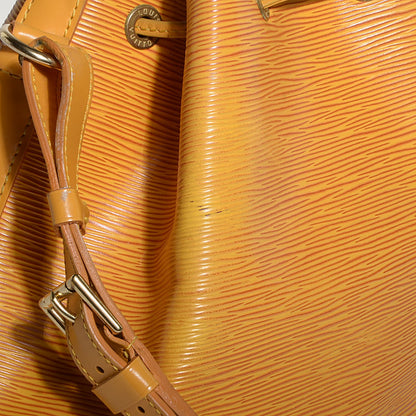 Louis Vuitton Epi Petit Noe Tassil 4 of 10