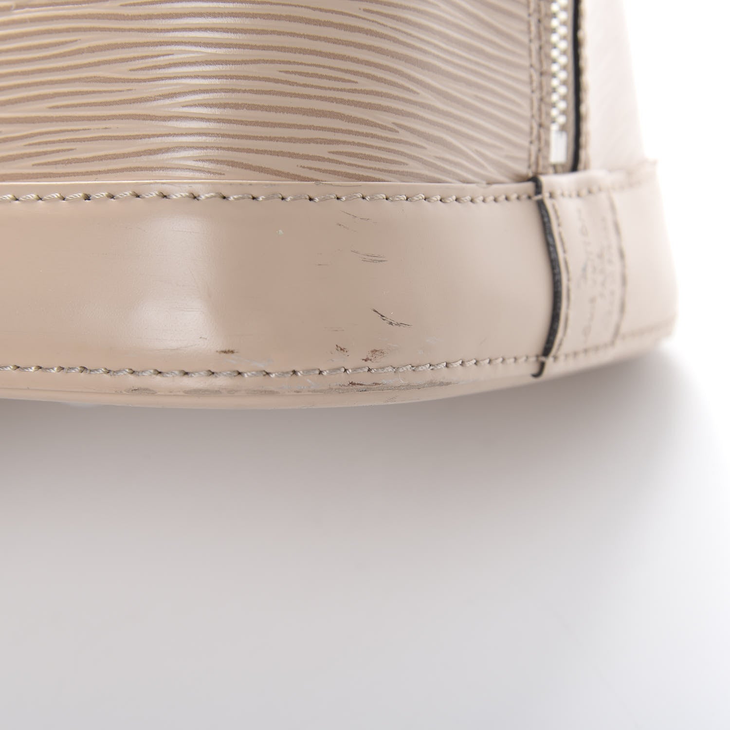 Louis Vuitton Epi Alma PM Dune 16 of 18