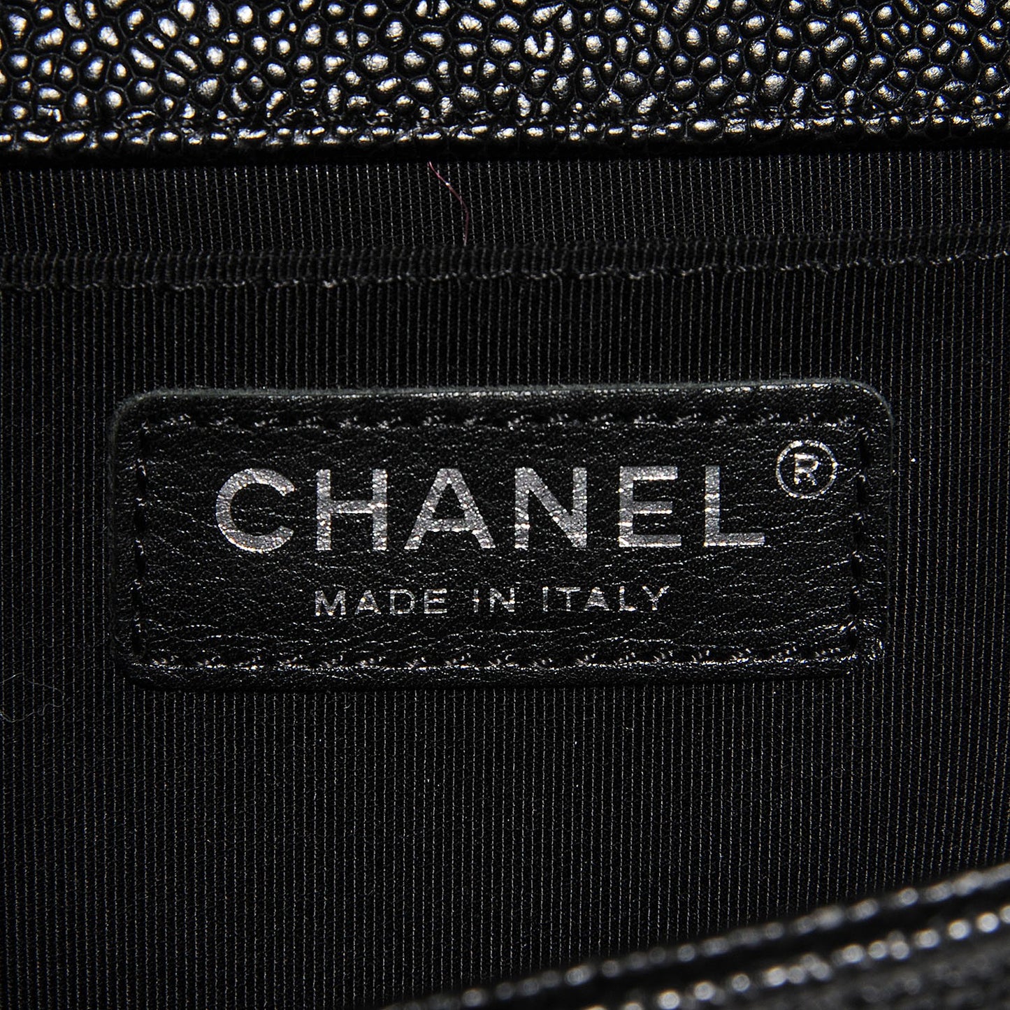 Caviar Quilted Medium Boy Flap Black