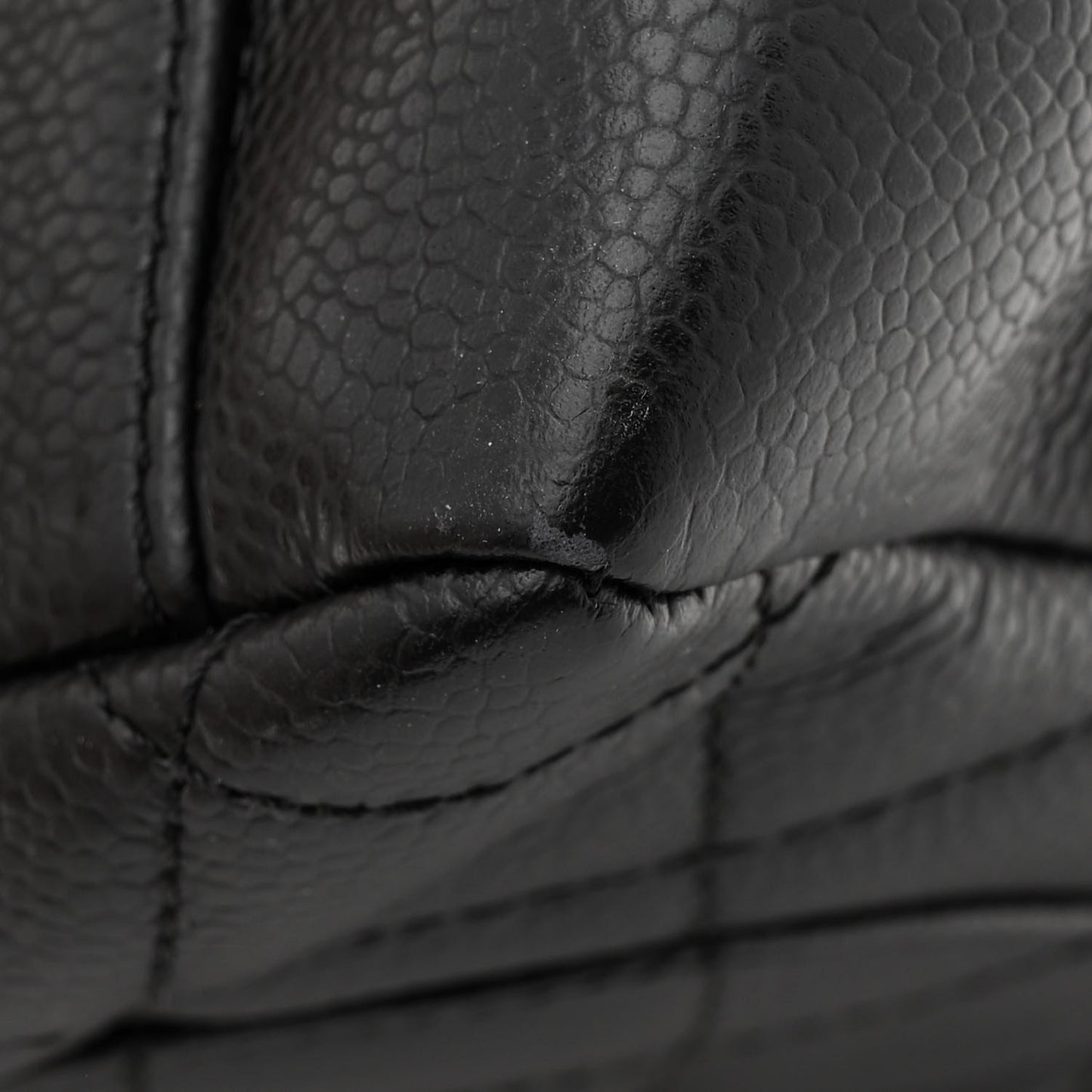 Caviar Quilted Grand Shopping Tote GST Black