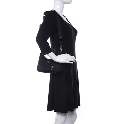 Prada Nylon Re-Edition 2005 Shoulder Bag Black 2 of 10