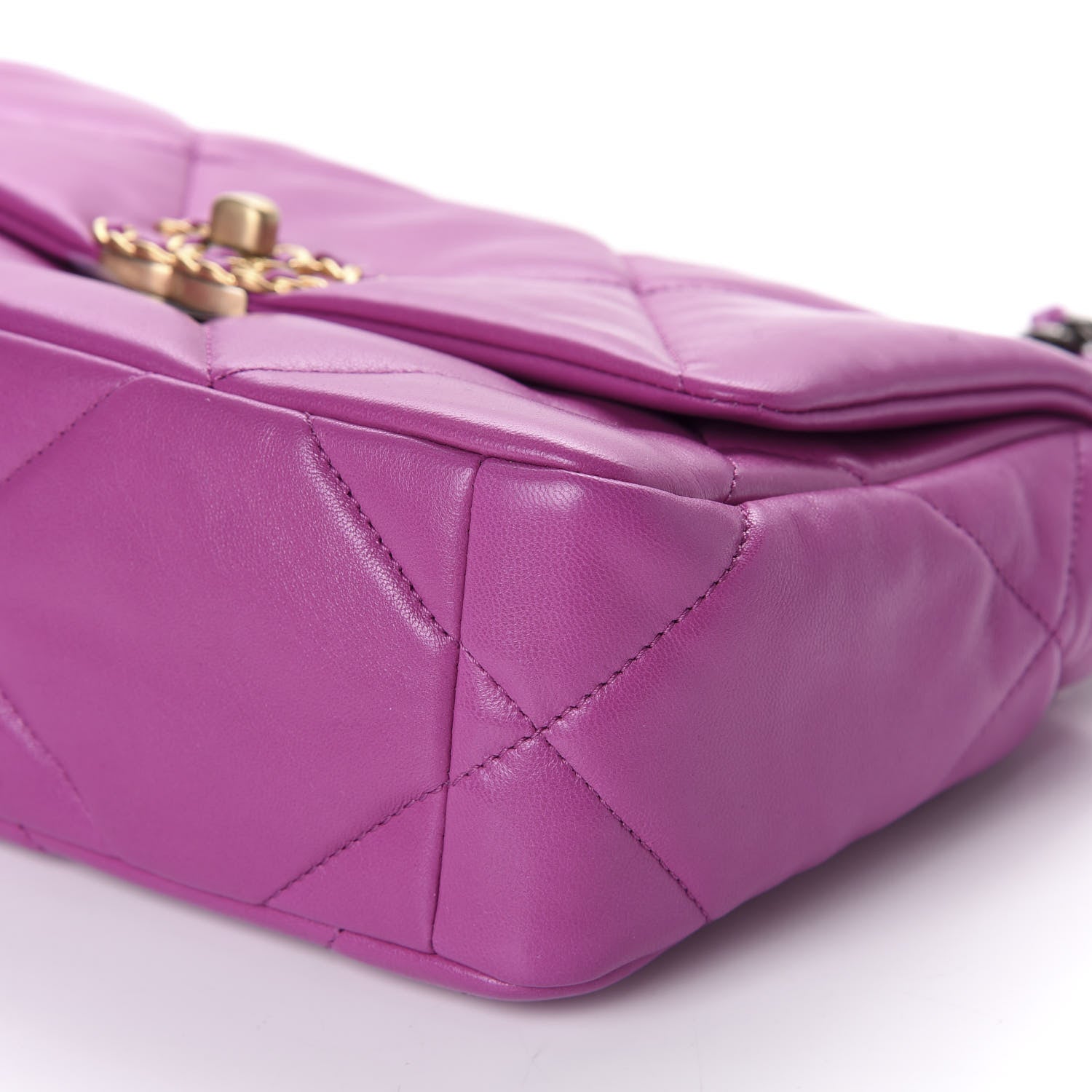 Chanel Lambskin Quilted Medium 19 Flap Purple 6 of 9