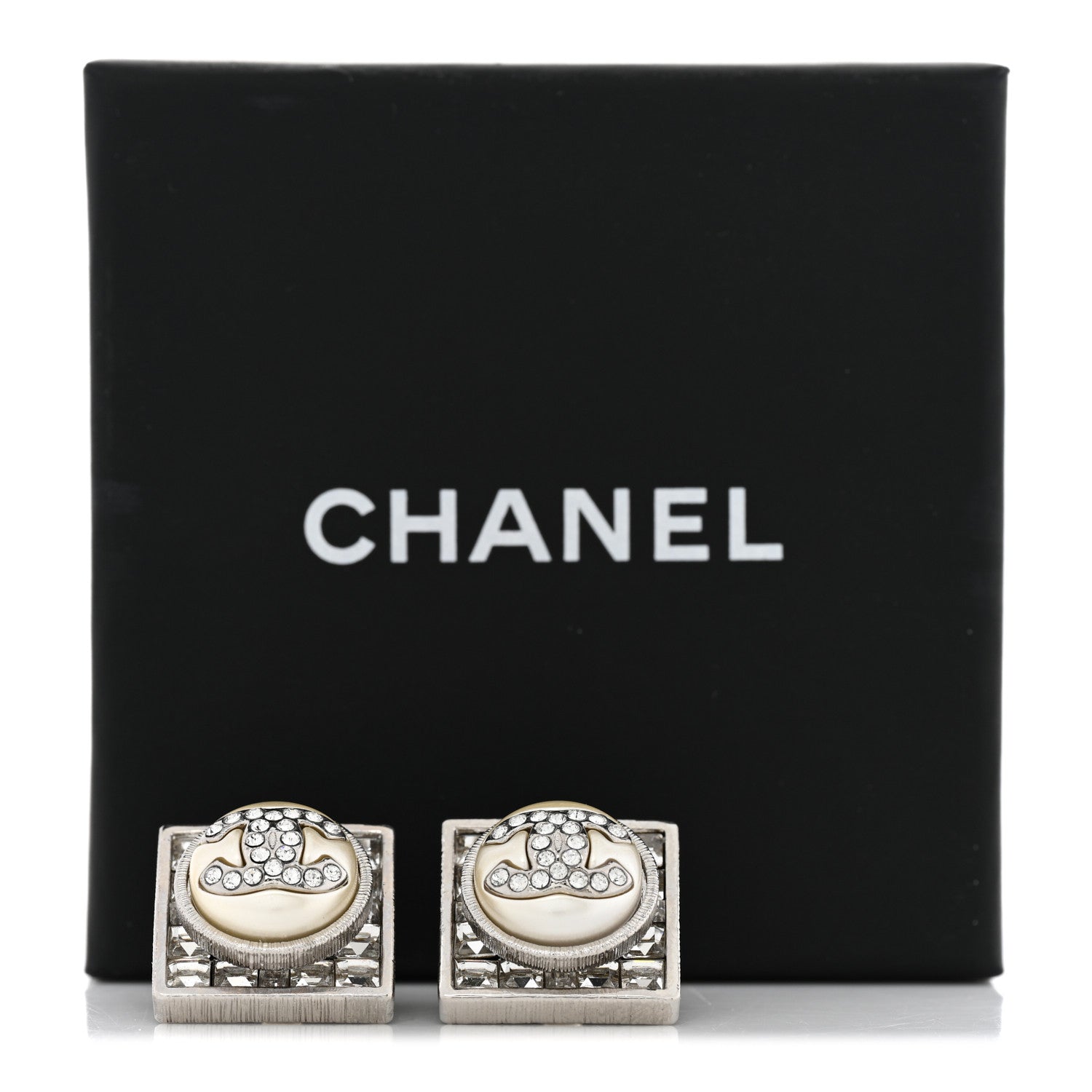 Chanel Pearl Baguette Crystal CC Square Earrings Silver White 5 of 5